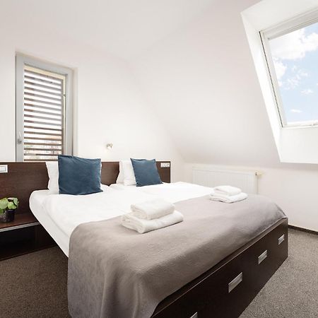 Wine & Wellness Hotel Besedni Dum Valtice Exterior foto